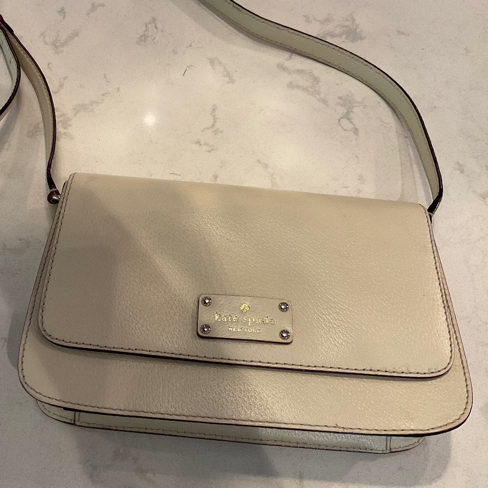 Kate spade handbag cream crossbody / shoulder bag